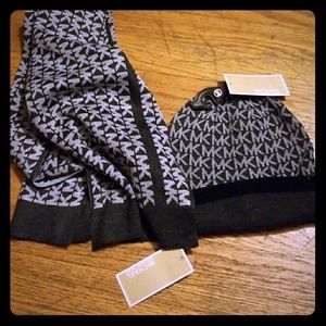 Michael kors scarf n hat together